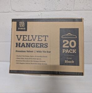 Black Velvet Clothing Hangers W/Tie Bar - Non-Slip, Swivel Hook, 20 pack, NWT